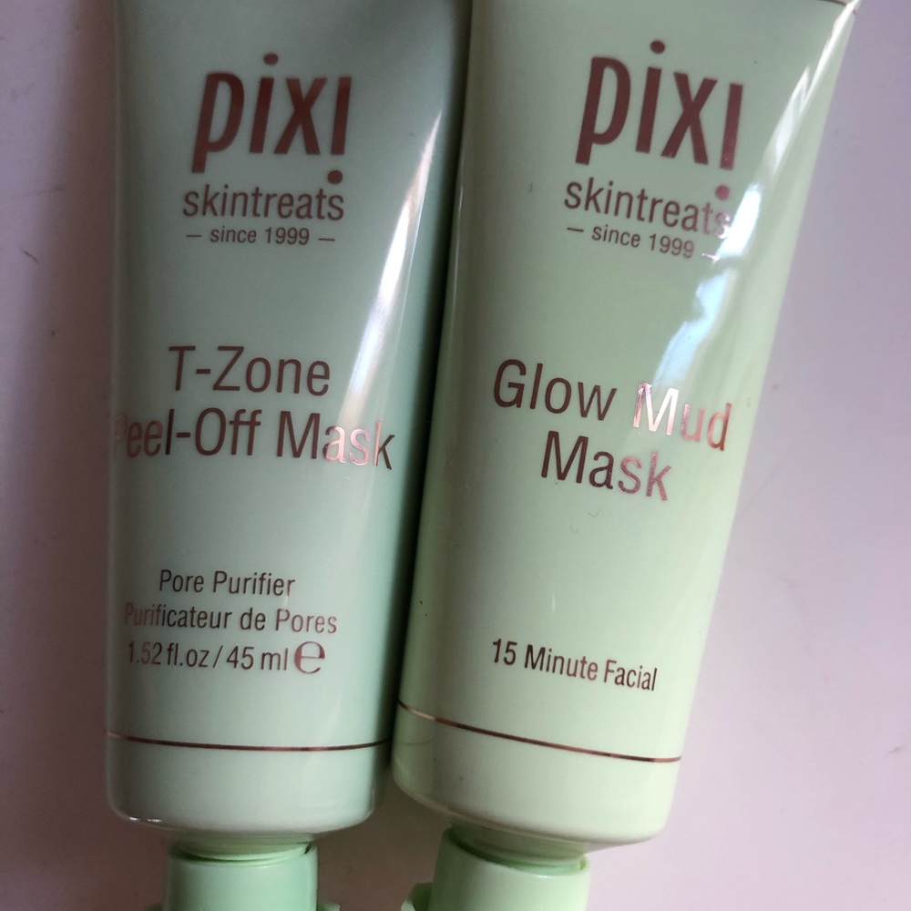 2 BRAND NEW UNOPENEX PIXI BY PETRA MASKS!